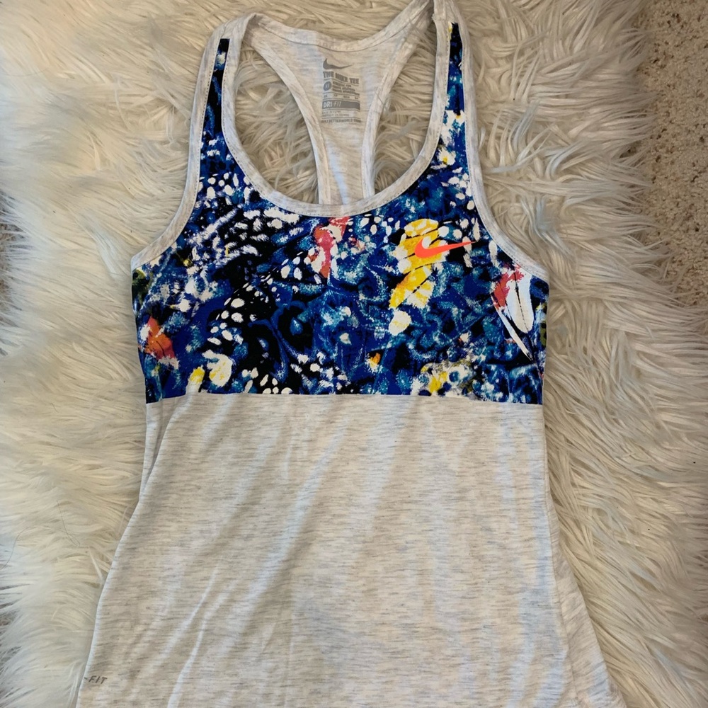 Nike Dri-Fit Tank XS